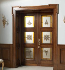 Carracci 2016/QQ/V in toulipier finitura antiquariato, con boiserie sul telaio e a parete